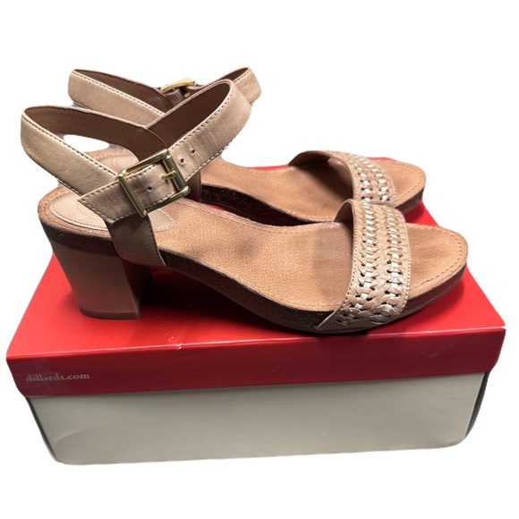 Nurture Daviee Sandals Size 8.5M Leather Block Heel – With Box - Picture 6 of 11